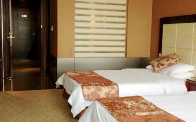 Yangzhong New World Hotel