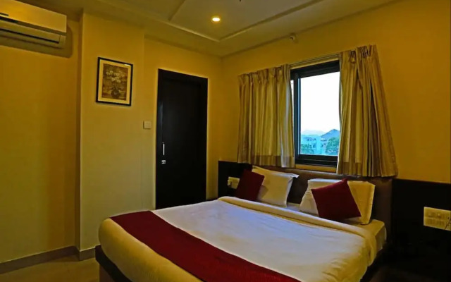 Hotel Suraj Palace