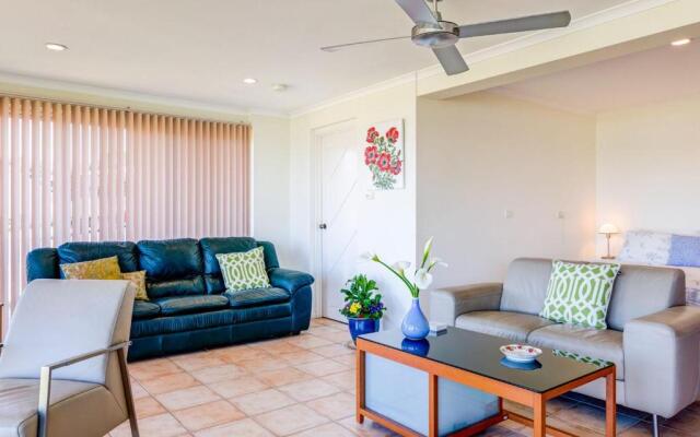 ALEXANDRA SUITE Gerroa 4pm Check Out Sundays