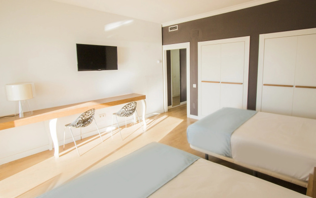 Hotel Brisamar Suites
