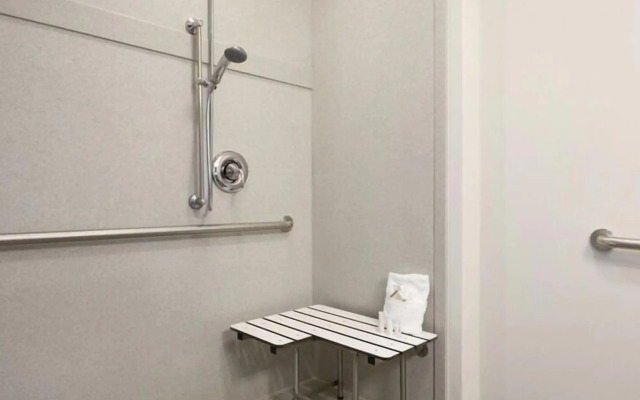 PetroStay Inn & Suites Cotulla