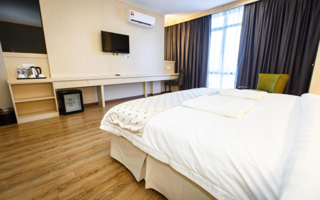 Lintas Platinum Hotel