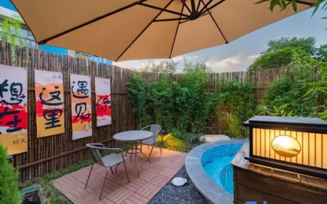 Wushanju Private Hot Spring Villas – Outside – Baoji