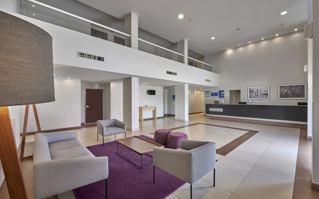 City Express Suites by Marriott Silao Aeropuerto