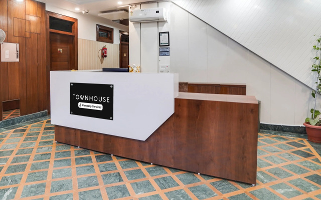 Super Townhouse Selaqui Chakrata Road