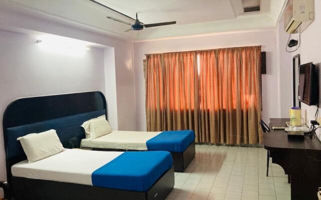 Hotel Rathna Palace