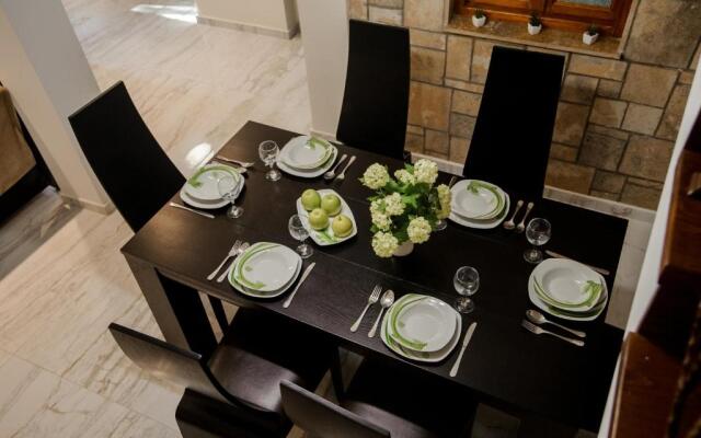 Summer House Pefkochori