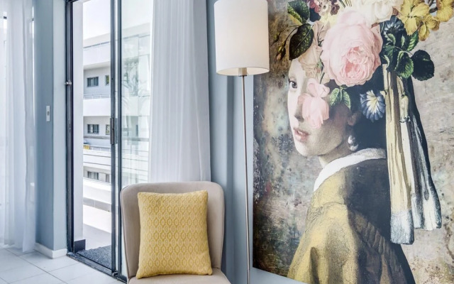 Sausalito Penthouse in Cape Town