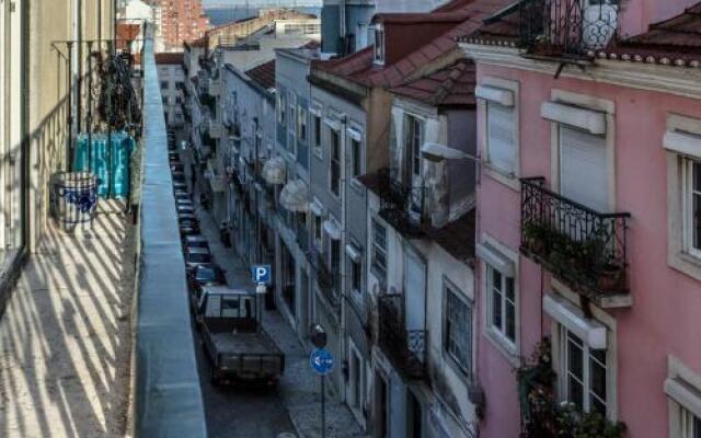 The Lisbon Flat GraCa