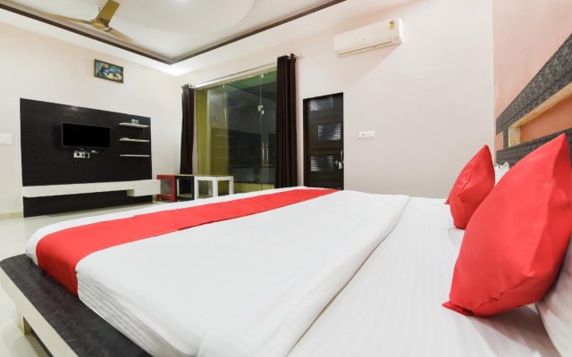 Hotel Om Palace By OYO Rooms