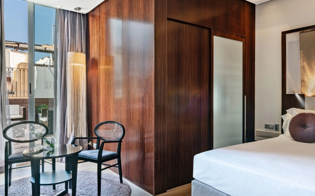 Vincci Palace Hotel