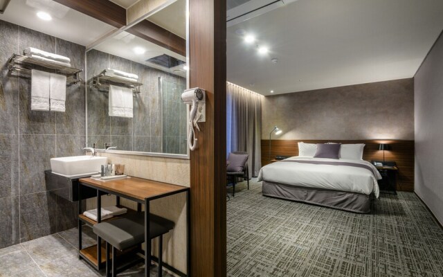 Withstay Hotel