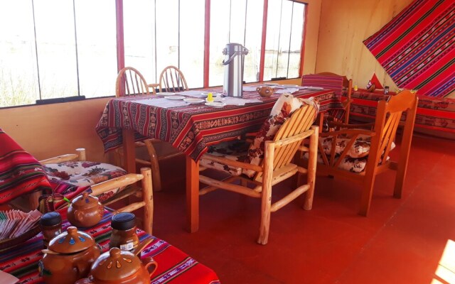Uros Titicaca Uta Lodge