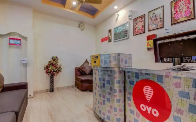 Hotel Comfort by OYO Rooms