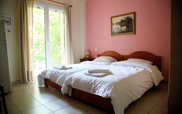 Tsertos Apartments