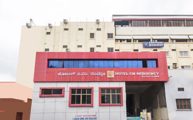 OYO 47565 Hotel Cm Residency