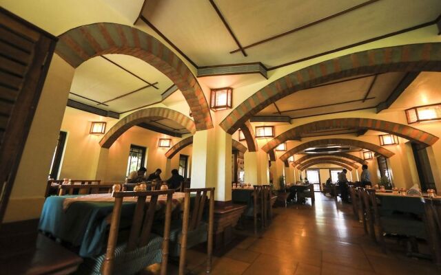 Hotel BTH Sarovaram