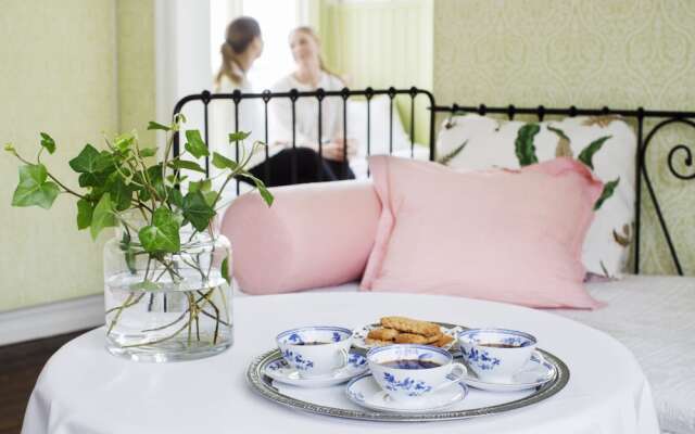 Strand Hostel & Hotel