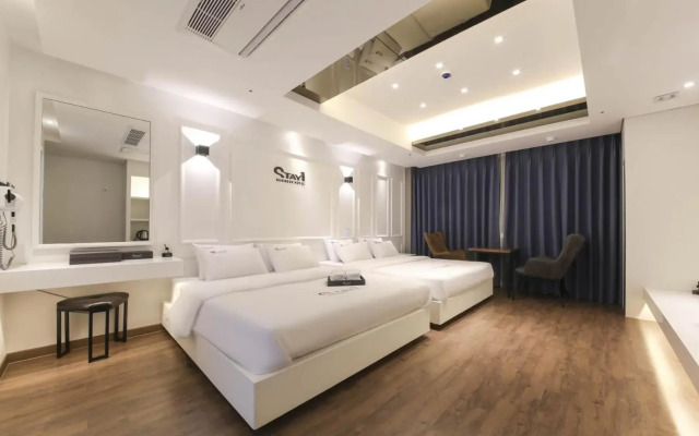 Stay Hotel