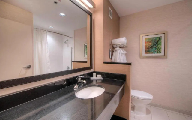 Fairfield Inn & Suites Charlotte Airport