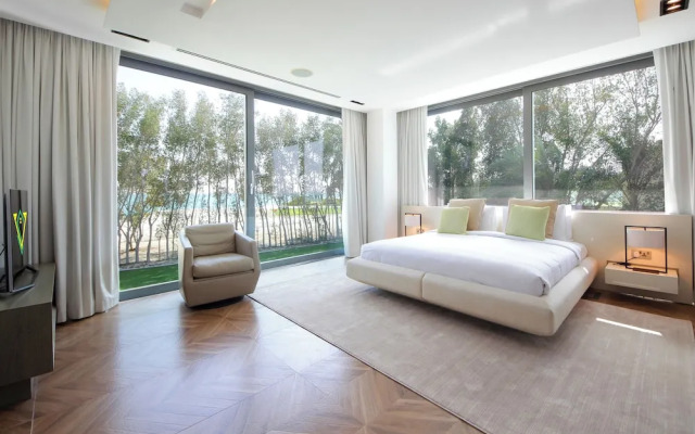 Overwater Luxury Retreat - Nurai Island