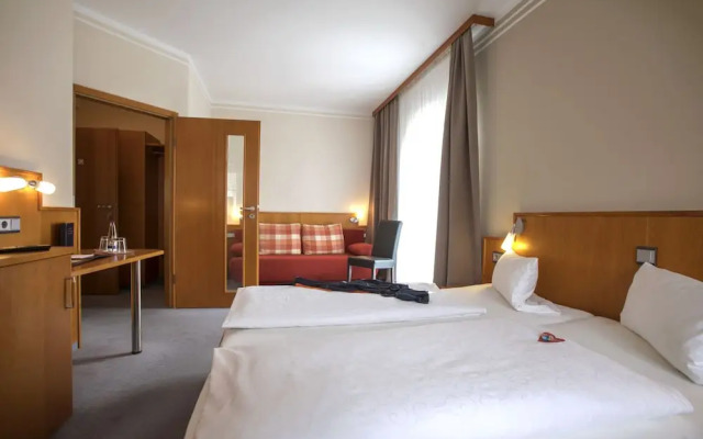 Neumaiers Hirsch Gasthof & Landhotel