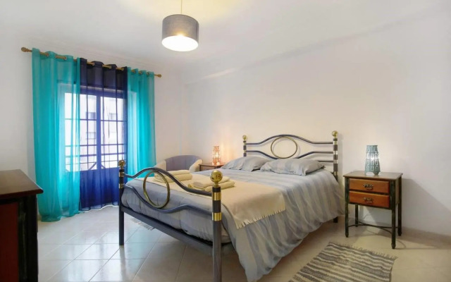 La Source- Praia Gamboa