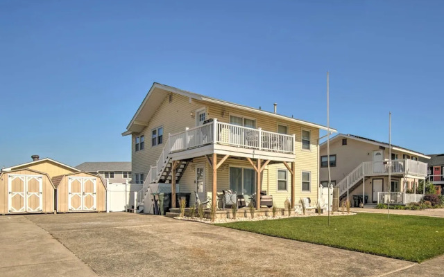 Coastal Brigantine Retreat - Walk to Beach!
