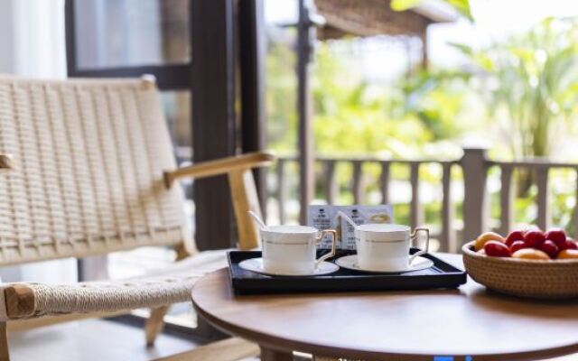 Mangshi Misty Mountain  Smart Homestay (Dai Ancient Town Branch)