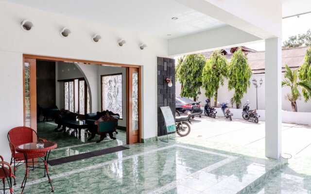 Hotel Sumaryo