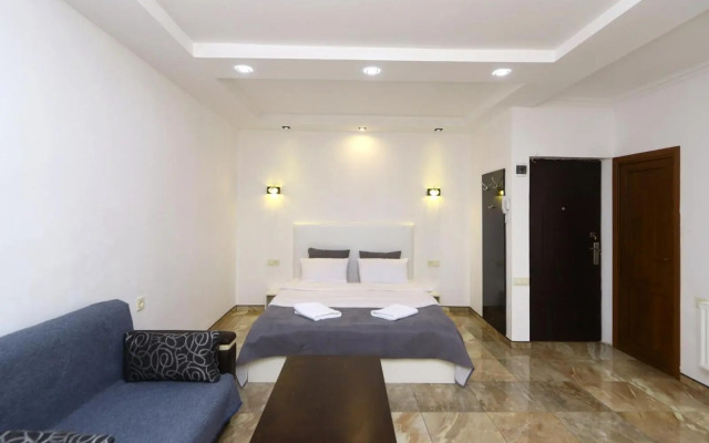 Apartaments on Komitas 20