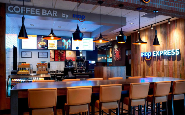 Courtyard By Marriott Detroit Downtown