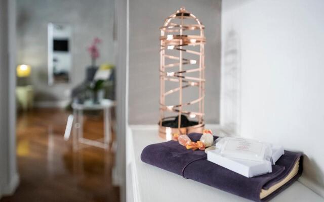 Apartment Near Trevi Fountain