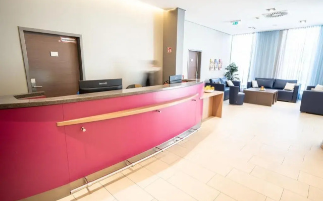 Отель Orangerie