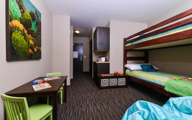 Holiday Inn Express & Suites Indio - Coachella Valley by IHG