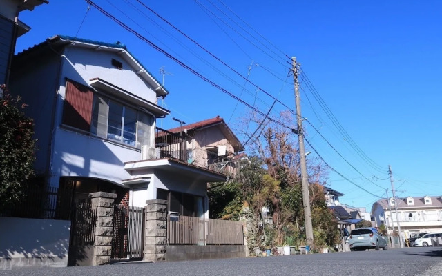 KT1 Mori no Kabe Tokyo