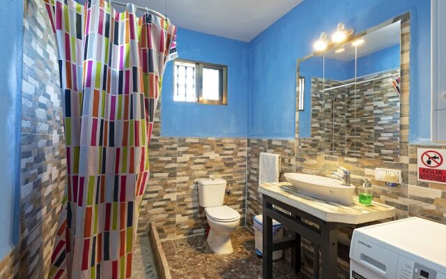 Spacious Holiday Home in Ubrique With Swimming Pool