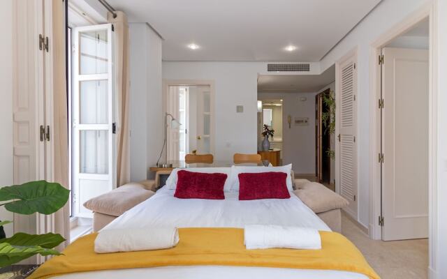 Apartamento Giralda Central Suite