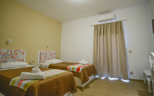 Hotel Omiros