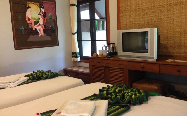 Pai Herbs Resort