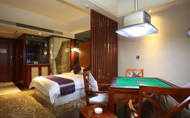 Tianshang Renjian Hotel (Yueyang Food Street)