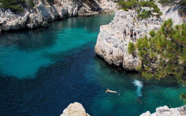 Marseille 6ème Vauban élégant T3 6 couchages 2 chambres