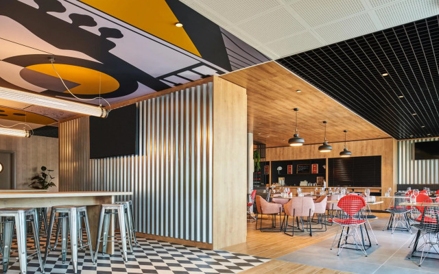 Ibis Montlhery Paris Sud