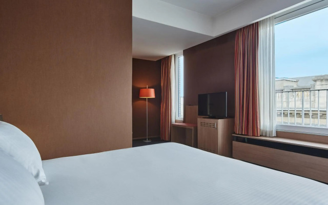 Theater Hotel