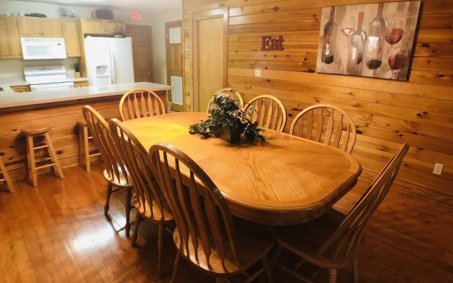 Briarstone Lodge Condo 13B - Two Bedroom Condo
