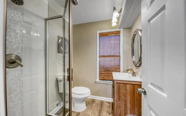 Green Reef #6- Beachfront Bliss