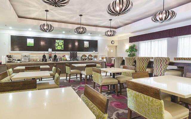 Kemah Edgewater Hotel, SureStay Collection by Best Western