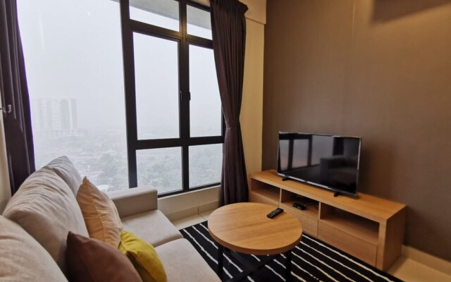 OYO Home 90400 One Tebrau Homestay