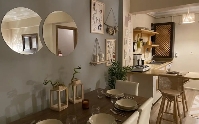 Flat With City View 5-min to Istiklal in Beyoglu