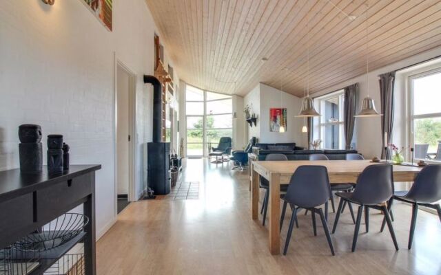 "Serey" - 900m from the sea in NW Jutland